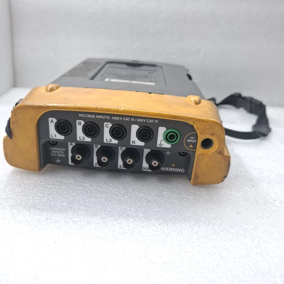 FLUKE 434 POWER QUALITY ANALYZER 1000V CAT III/600V CAT IV FLUKE 434 (As Is)